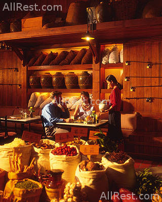 Four Seasons Hotel 3